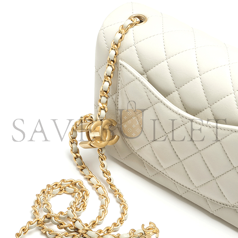 CHANEL MINI FLAP BAG SHINY LANBSKIN AS5759 B21572 (20*13*7cm) CHANEL MINI FLAP BAG SHINY LANBSKIN AS5759 B21572 (20*13*7cm)